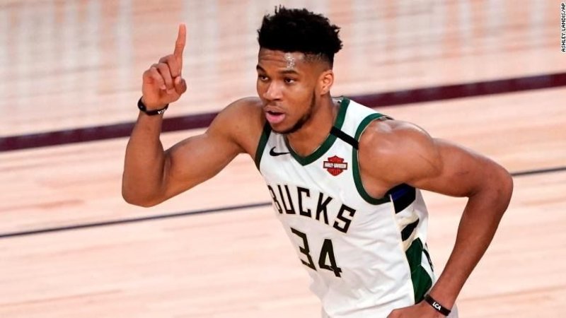 NBA, Giannis Antetokounmpo, Noah Lyles. 