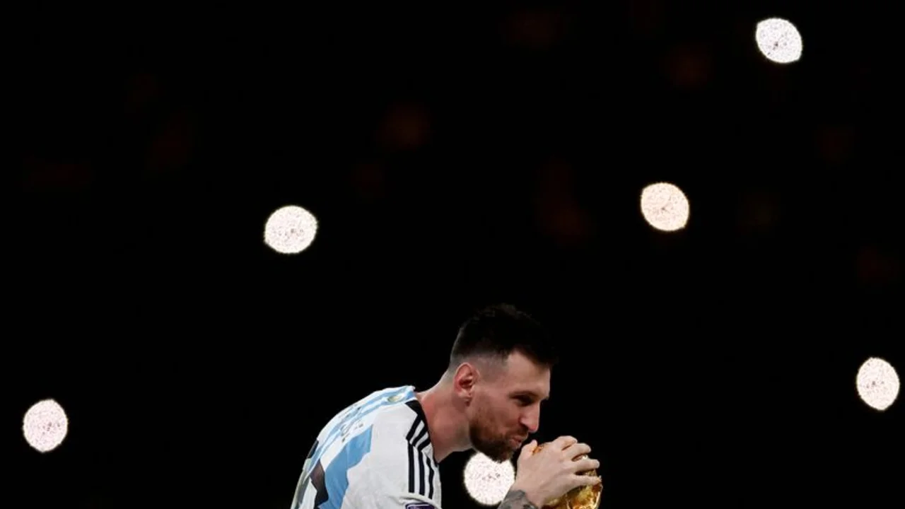 Messi, Mbappé y seis jugadores del Manchester City entre los nominados al premio The Best de la FIFA