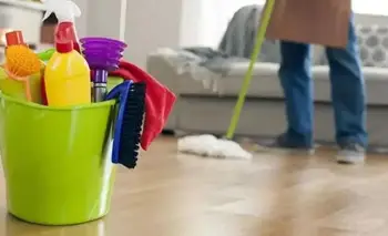 Empleadas domésticas con aumento: cuánto cobro en noviembre y diciembre de 2025 | Paritarias 2025