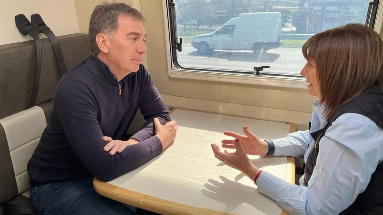 Elecciones 2023: Santilli se sube a la "Patoneta" y recorrerá más de 30 municipios para apoyar la candidatura de Bullrich