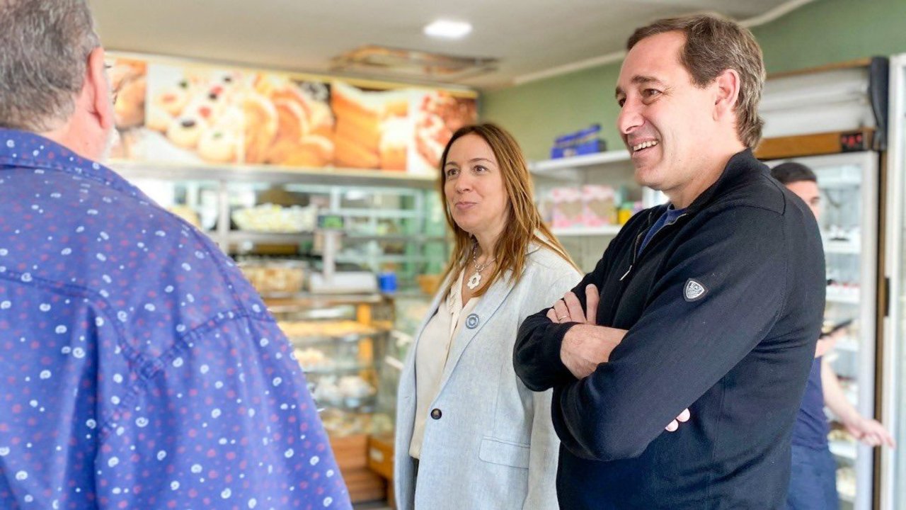 Elecciones 2023: Vidal recorrió La Plata junto a Garro y aseguró que "Juntos por el Cambio da peleas con propuestas concretas"