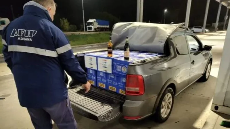 Aduana secuestró botellas de fernet y whisky