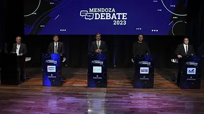 Elecciones 2023 en vivo: minuto a minuto, las últimas noticias de este 17 de septiembre Elecciones 2023 en vivo: minuto a minuto, las últimas noticias de este 17 de septiembre