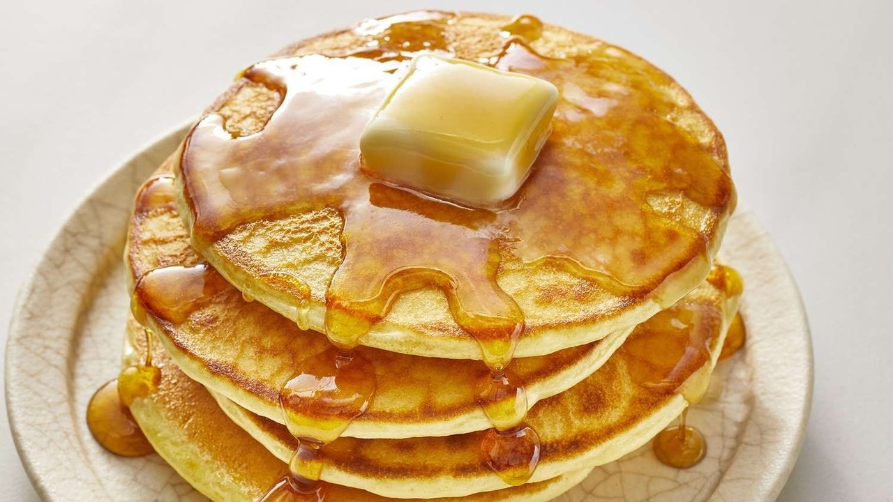 Receta de pancakes: cómo hacerlo en 4 pasos y comer un desayuno saludable.