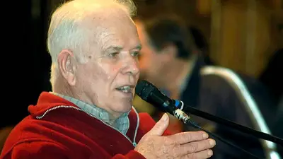 Julio López declarando por última vez en el juicio contra el represor Miguel Etchecolatz Julio López declarando por última vez en el juicio contra el represor Miguel Etchecolatz