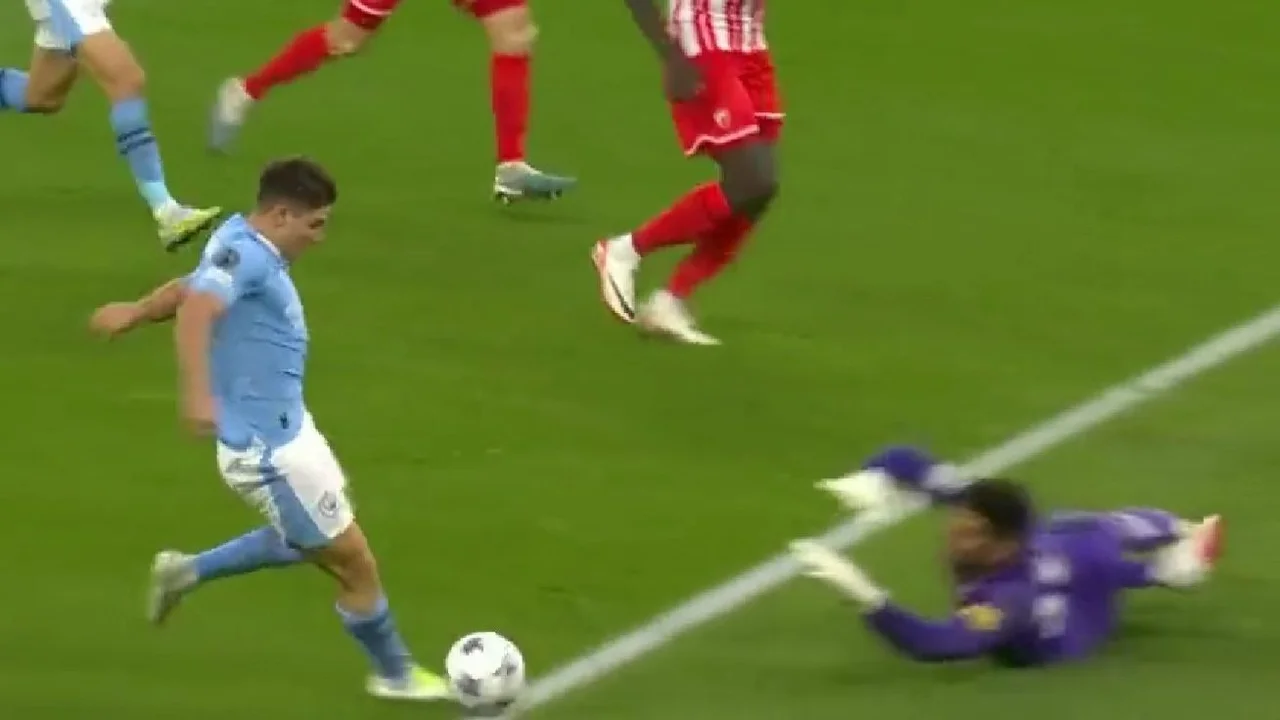 Julián Álvarez Manchester City UEFA Champions League