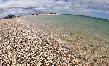 Es "el caribe argentino": la playa oculta para ir de viaje en vacaciones de verano 2023 | Viajes