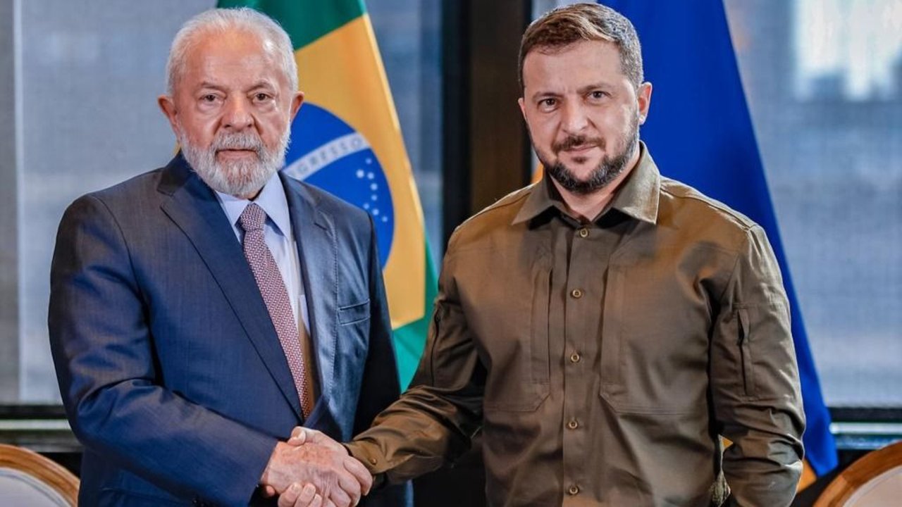 Los presidentes de Brasil y Ucrania, Luiz Inácio Lula da Silva y Volodimir Zelensky se reunieron en Nueva York, Estados Unidos.