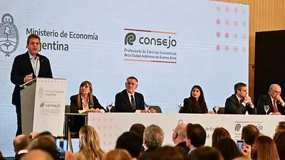 Massa destacó que ya se realizaron devoluciones de IVA a más de 3,3 millones de personas Massa destacó que ya se realizaron devoluciones de IVA a más de 3,3 millones de personas
