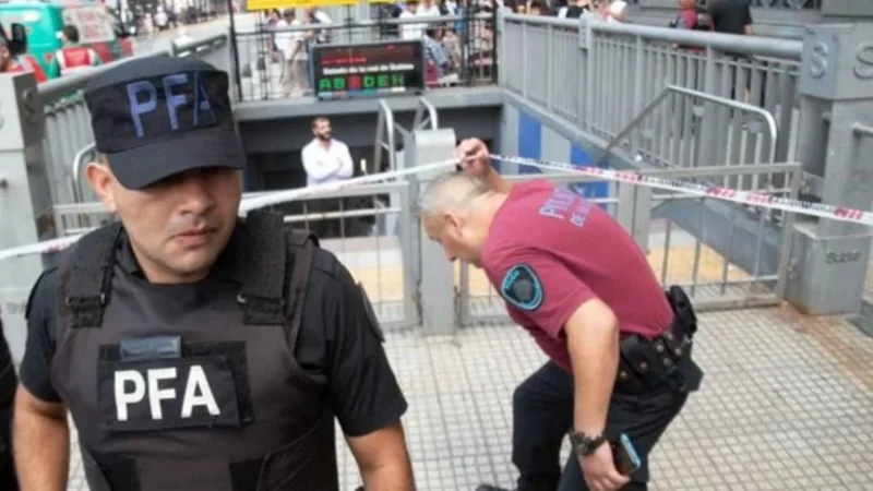 Crimen de la policía en Retiro. 