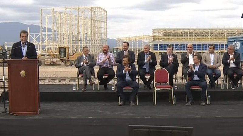 Massa firma en Salta acuerdos energéticos con los gobernadores peronistas y radicales del Norte Grande
