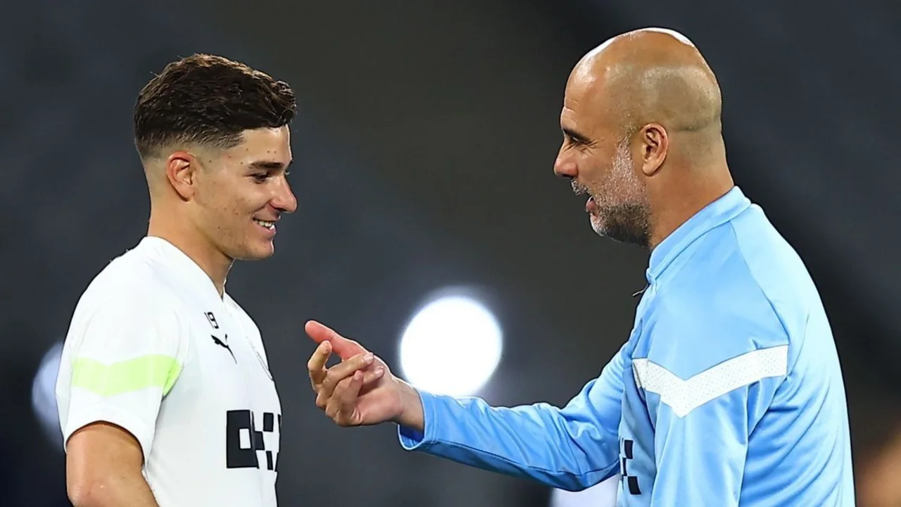 Pep Guardiola, Juliàn Àlvarez, Manchester City, deportes