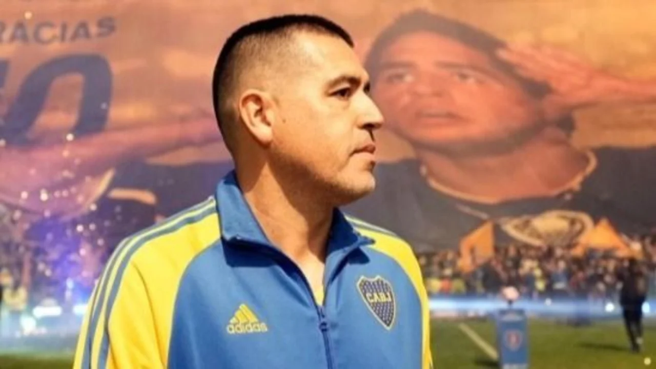 Riquelme bancó a Almirón y los jugadores con una frase inesperada
