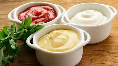 5 salsas irresistibles para tus papas fritas con ingredientes que tenés en tu casa. 5 salsas irresistibles para tus papas fritas con ingredientes que tenés en tu casa.