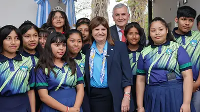 Bullrich y Morales hicieron campaña juntos en Jujuy Bullrich y Morales hicieron campaña juntos en Jujuy