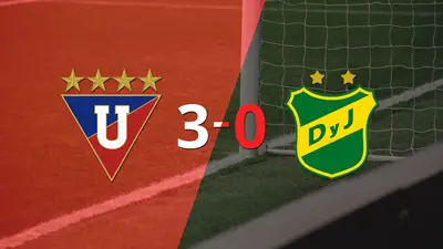 Liga de Quito golea y sueña con clasificar Liga de Quito golea y sueña con clasificar