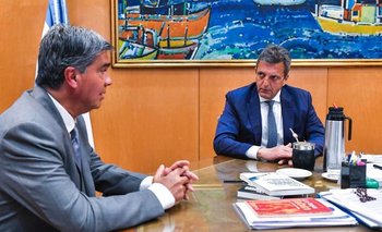 Capitanich se reunió con Massa y expresó "respaldo" de gobernadores peronistas a UP | Elecciones 2023