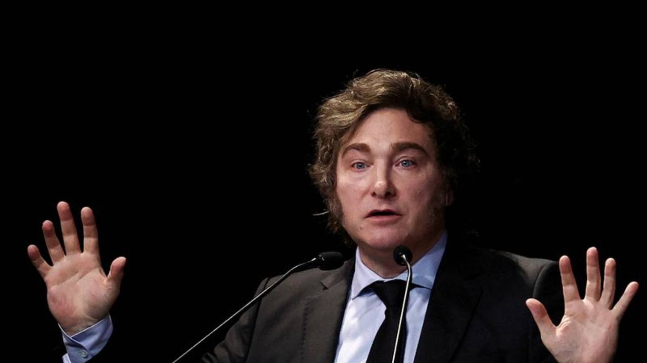 La encerrona de Milei, las pruebas que tiene Francisco y la interna del viejo kirchnerismo  