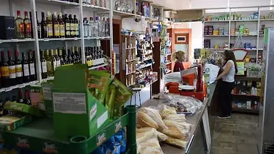 La recaudación del IVA se derrumbó más de 10% en febrero, signo de la crisis La recaudación del IVA se derrumbó más de 10% en febrero, signo de la crisis