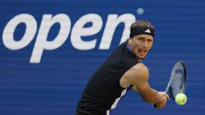 Fritz vence a Zverev y alcanza su primera semifinal en el Abierto de EEUU Fritz vence a Zverev y alcanza su primera semifinal en el Abierto de EEUU