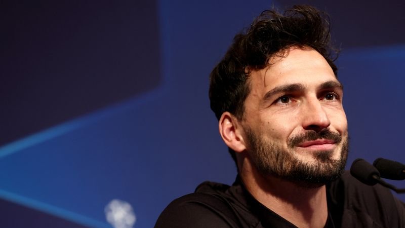 Hummels, exdefensor del Borussia Dortmund, ficha por la Roma