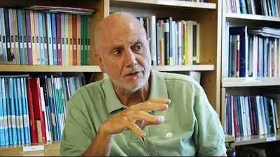 El director de la UCA cruzó a Milei y advirtió por la economía: "Tormenta" El director de la UCA cruzó a Milei y advirtió por la economía: "Tormenta"