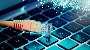 Gestión Quintela: las conexiones a internet en La Rioja aumentaron más que el promedio nacional