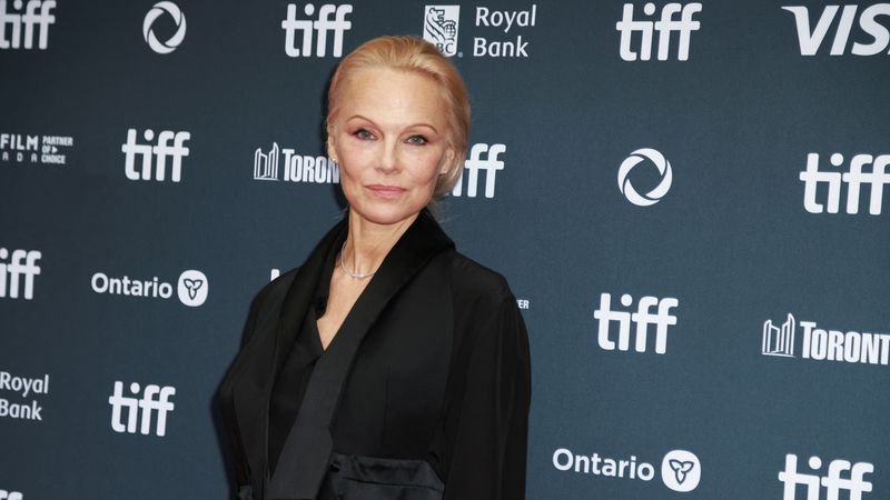 Pamela Anderson vuelve a la pantalla grande en "The Last Showgirl"