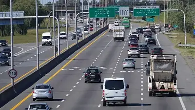 Cómo viajar a La Plata por autopista desde Capital Cómo viajar a La Plata por autopista desde Capital