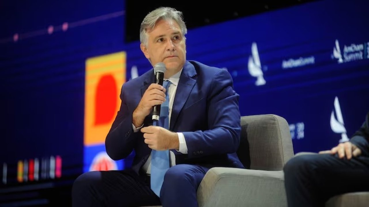 En marzo, el Gobernador participó de AmCham Summit 2024, que organiza la Cámara de Comercio de los Estados Unidos en la Argentina