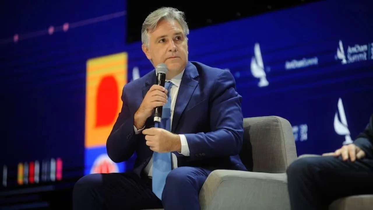En marzo, el Gobernador participó de AmCham Summit 2024, que organiza la Cámara de Comercio de los Estados Unidos en la Argentina