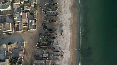 Al menos seis muertos tras naufragar frente a Senegal una embarcación con personas migrantes Al menos seis muertos tras naufragar frente a Senegal una embarcación con personas migrantes
