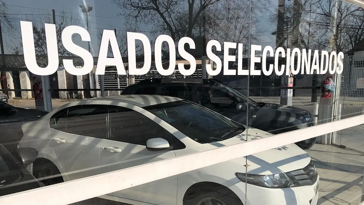 Fuerte caída en la venta de autos usados en noviembre  