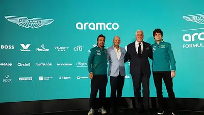 Newey anuncia llegada a Aston Martin en marzo, se muestra emocionado por trabajar con Alonso Newey anuncia llegada a Aston Martin en marzo, se muestra emocionado por trabajar con Alonso