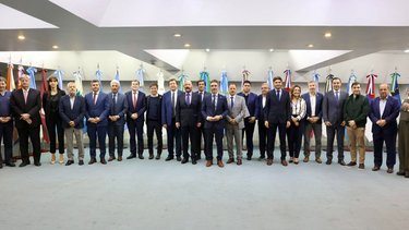 Gobernadores reclamaron a Milei: obra pública, transferencias y coparticipación