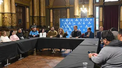 Vendedores ambulantes adhirieron al plan de reconversión de venta ilegal Vendedores ambulantes adhirieron al plan de reconversión de venta ilegal