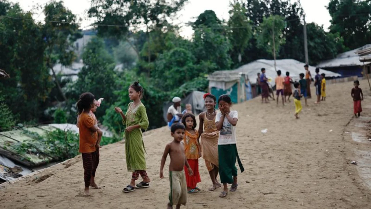 La Cruz Roja impulsa la creación de corredores de ayuda en Myanmar, devastada por la guerra