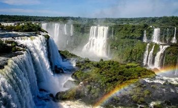 En el país y con poca plata: más de 1 millón de argentinos viajaron por el feriado | Turismo