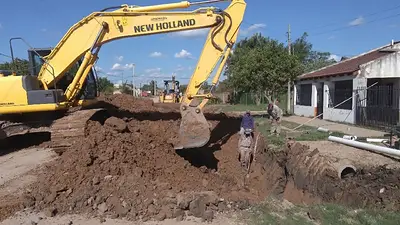 Fotografía de maquinaria realizando obras en Formosa Fotografía de maquinaria realizando obras en Formosa