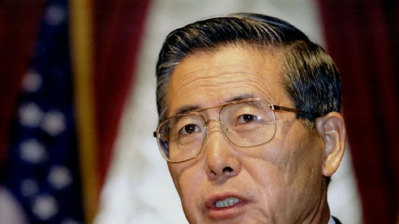 Alberto Fujimori, el "chino" odiado y querido en Perú, muere a los 86 años