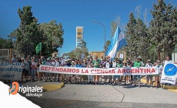 Fuga de cerebros: crudas historias de dos científicas argentinas que están a la deriva | Conicet