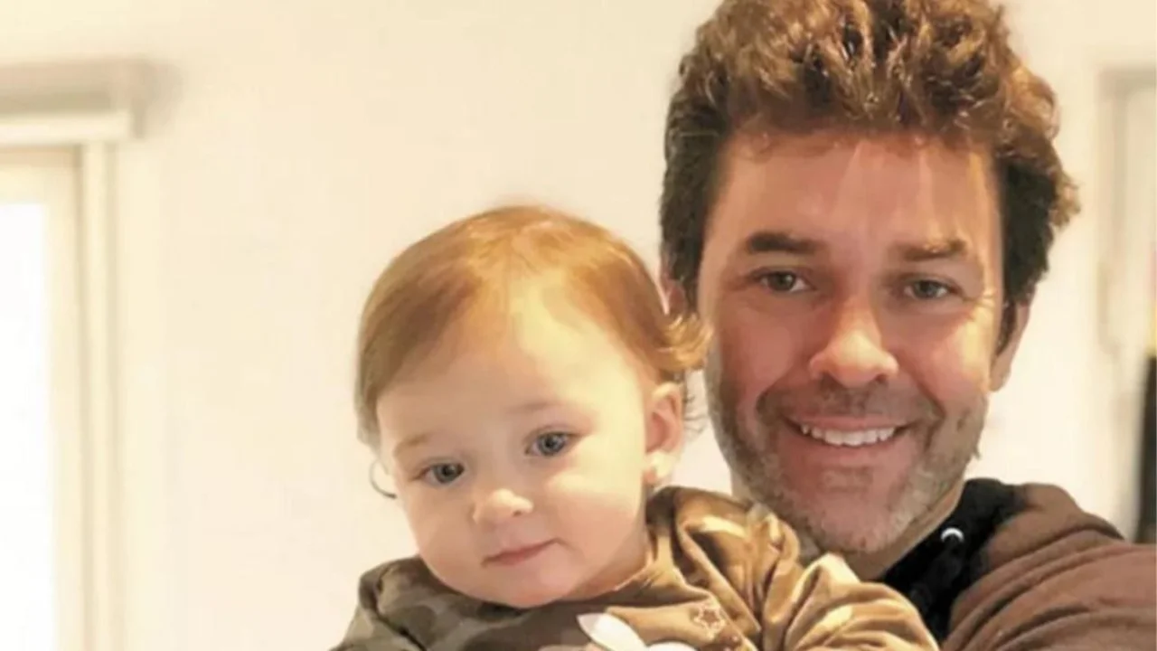 Así está Alma, la hija de 7 años de Mariano Martinez que debutó en teatro 
