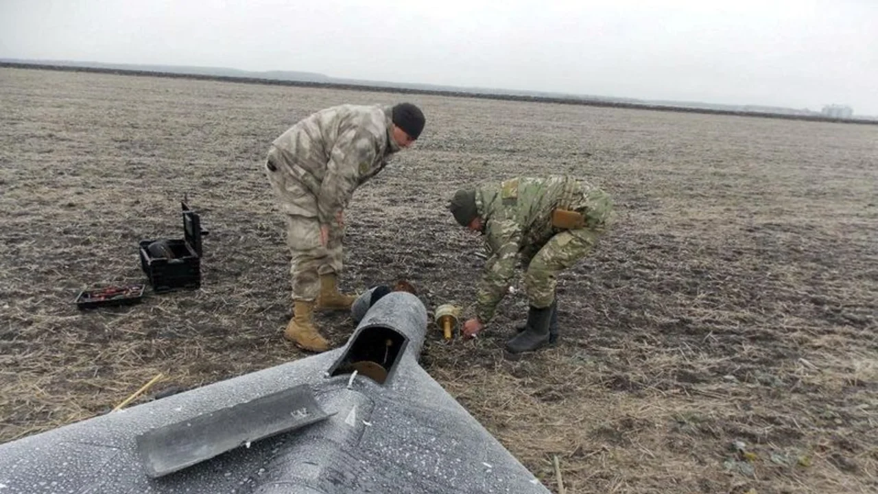 Rusia fabrica un nuevo dron kamikaze con motor chino, según fuentes de inteligencia europeas