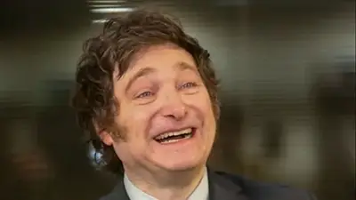 Una encuesta reveló que crece la desconfianza en el Gobierno en medio de la crisis generada por Javier Milei Una encuesta reveló que crece la desconfianza en el Gobierno en medio de la crisis generada por Javier Milei