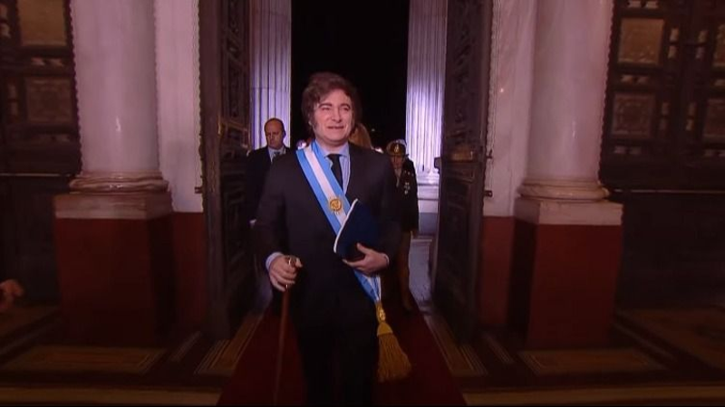 No lo ve nadie: arrancó a hablar Javier Milei y se desplomó el rating de la televisión abierta