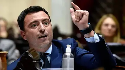 En medio de la crisis de la UCR, De Loredo sostuvo que la sanción a los diputados es "ilegal y destructiva" En medio de la crisis de la UCR, De Loredo sostuvo que la sanción a los diputados es "ilegal y destructiva"