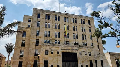 Colombia enfrenta riesgo de incumplir pago de deuda externa Colombia enfrenta riesgo de incumplir pago de deuda externa