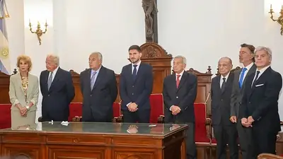 Choque de poderes en Santa Fe: Pullaro arremetió contra la Corte Suprema y aseguró que no lo "van a apretar" Choque de poderes en Santa Fe: Pullaro arremetió contra la Corte Suprema y aseguró que no lo "van a apretar"
