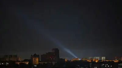 Ucrania dice haber derribado 42 drones y un misil en ataques rusos durante la noche Ucrania dice haber derribado 42 drones y un misil en ataques rusos durante la noche