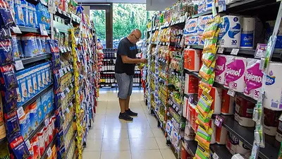 Pobreza: por el ajuste de Milei, el 57% de las familias cordobesas no accede a la Canasta Básica Pobreza: por el ajuste de Milei, el 57% de las familias cordobesas no accede a la Canasta Básica